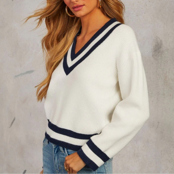 Vici Sweaters - ✨Asher V Neck Pullover Sweater